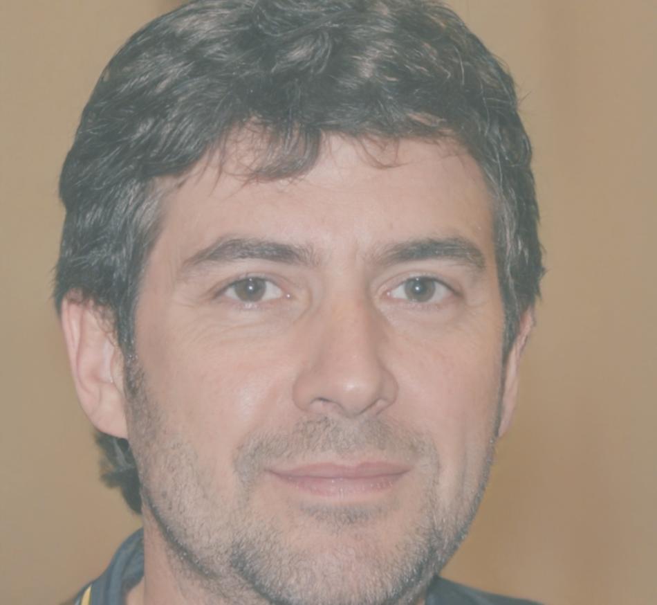 Dexter Millwood, founder and lead instructor at lumirosori
